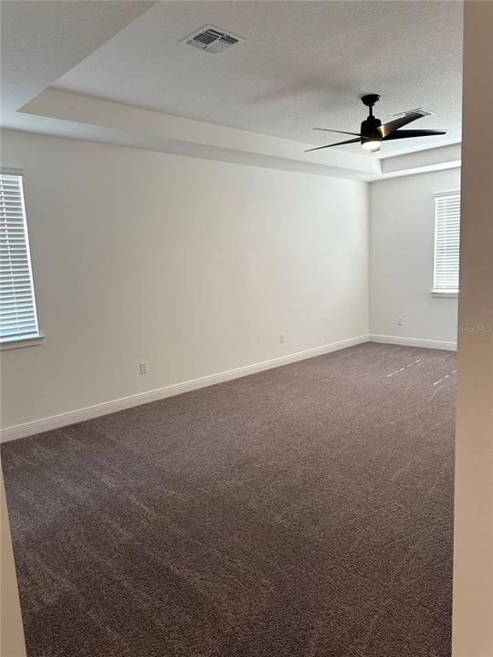 For Rent: $2,800 (5 beds, 3 baths, 2951 Square Feet)