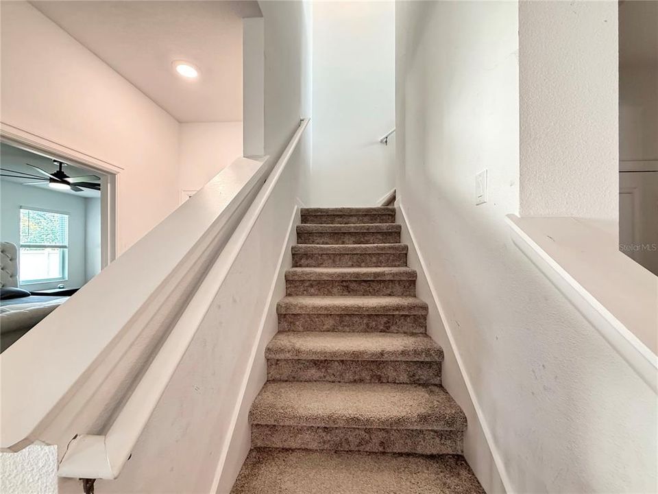 出租: $3,700 (5 贝兹, 3 浴室, 3266 平方英尺)