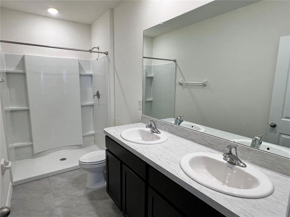 出租: $2,195 (3 贝兹, 2 浴室, 1673 平方英尺)