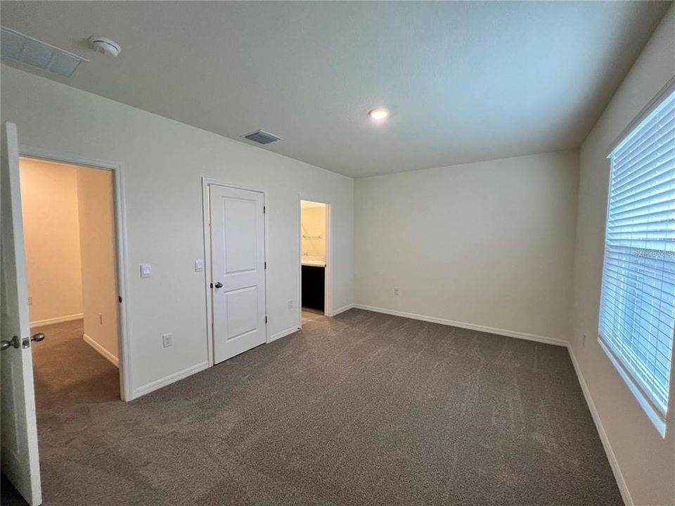 出租: $2,195 (3 贝兹, 2 浴室, 1673 平方英尺)