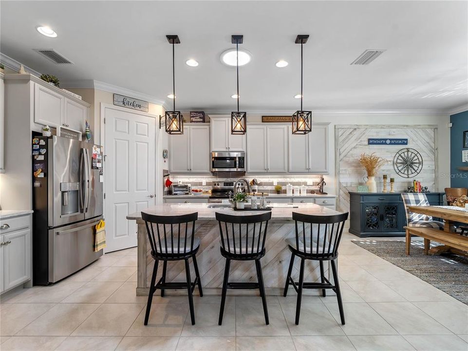 For Sale: $589,500 (4 beds, 2 baths, 2168 Square Feet)