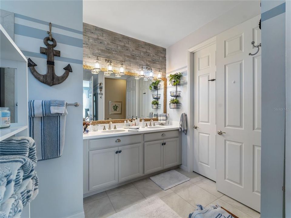 For Sale: $589,500 (4 beds, 2 baths, 2168 Square Feet)