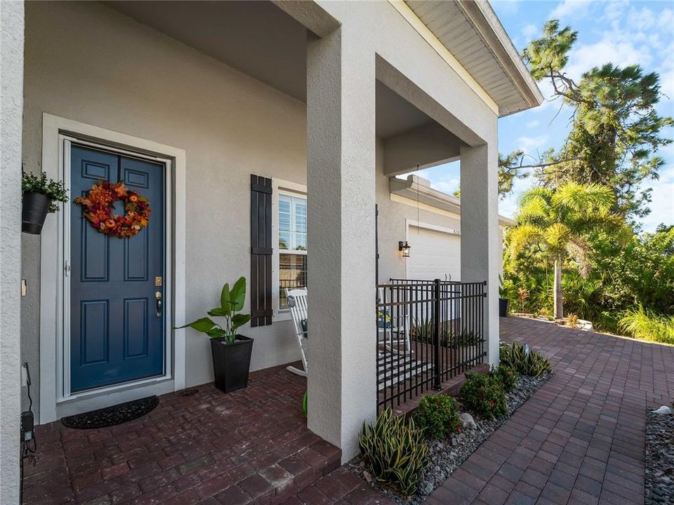 For Sale: $589,500 (4 beds, 2 baths, 2168 Square Feet)