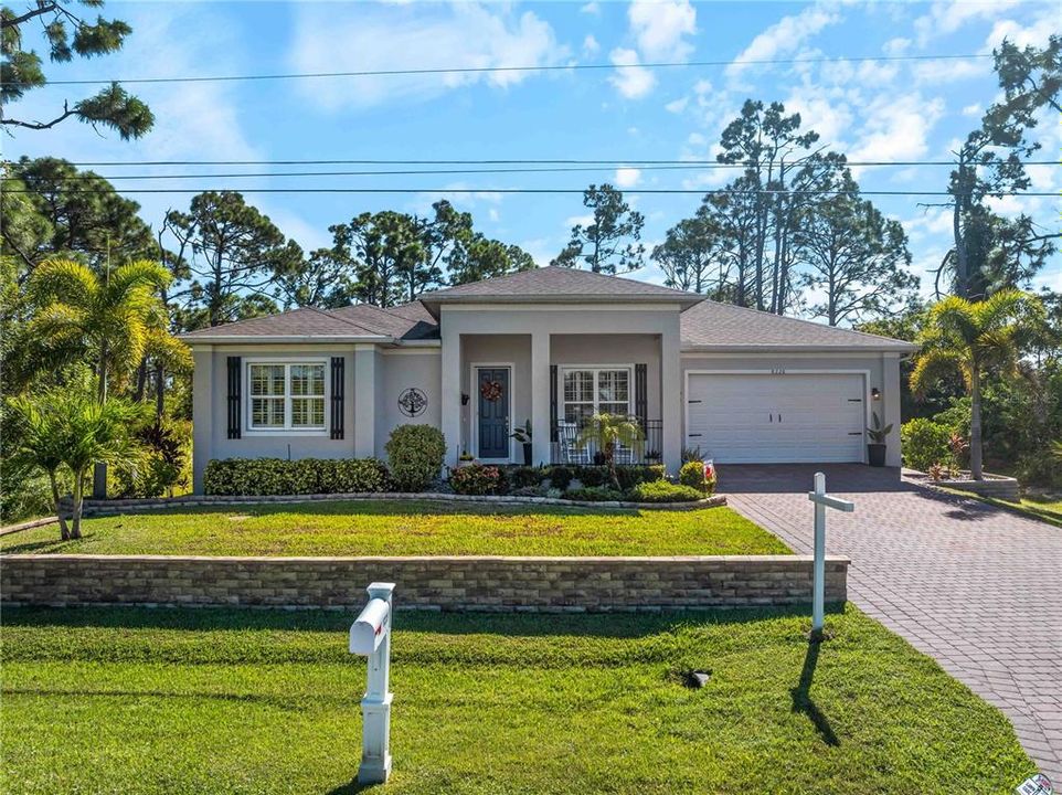 For Sale: $589,500 (4 beds, 2 baths, 2168 Square Feet)