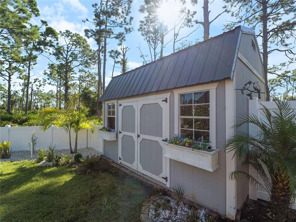 For Sale: $589,500 (4 beds, 2 baths, 2168 Square Feet)