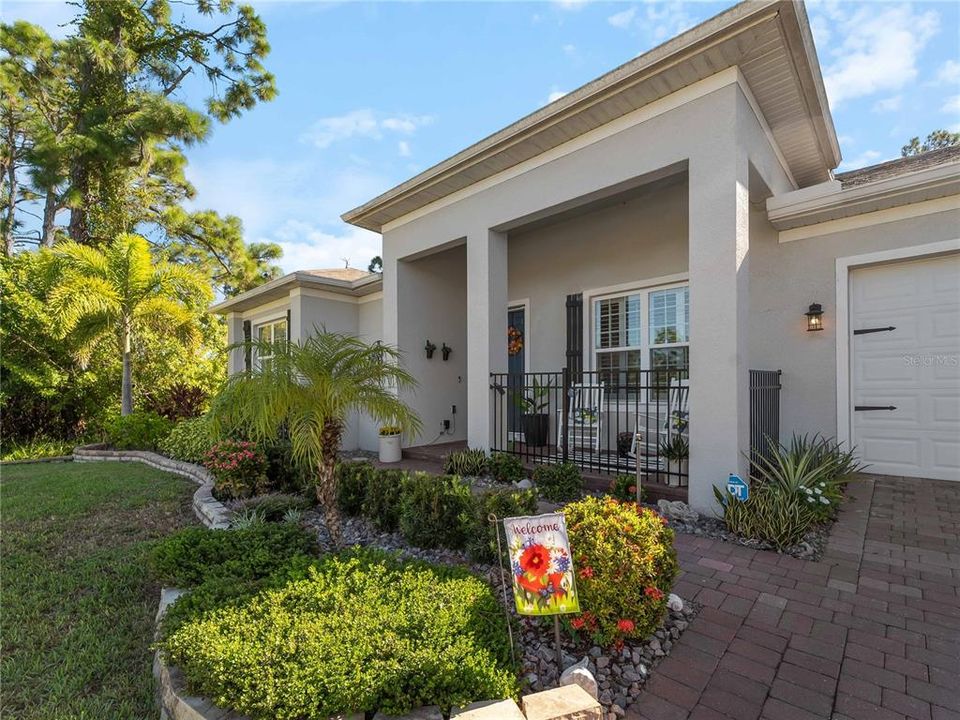 For Sale: $589,500 (4 beds, 2 baths, 2168 Square Feet)