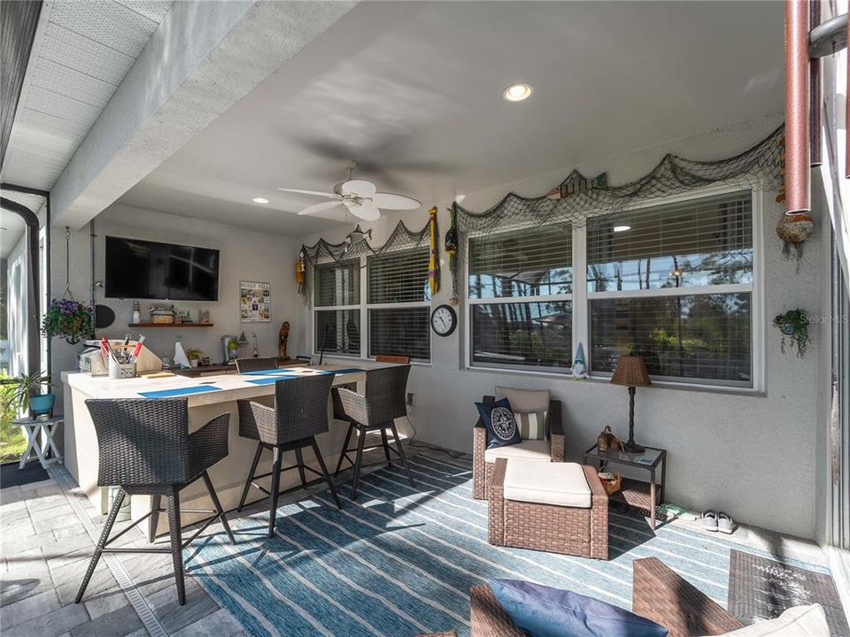 For Sale: $589,500 (4 beds, 2 baths, 2168 Square Feet)