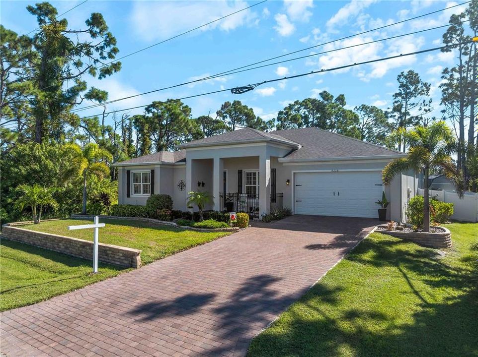 For Sale: $589,500 (4 beds, 2 baths, 2168 Square Feet)