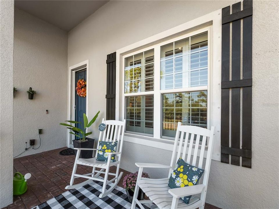 For Sale: $589,500 (4 beds, 2 baths, 2168 Square Feet)