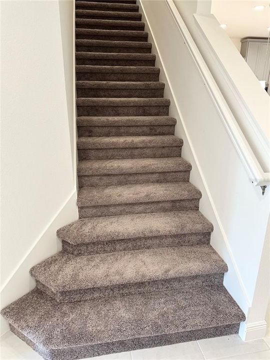 For Sale: $580,000 (5 beds, 3 baths, 2951 Square Feet)