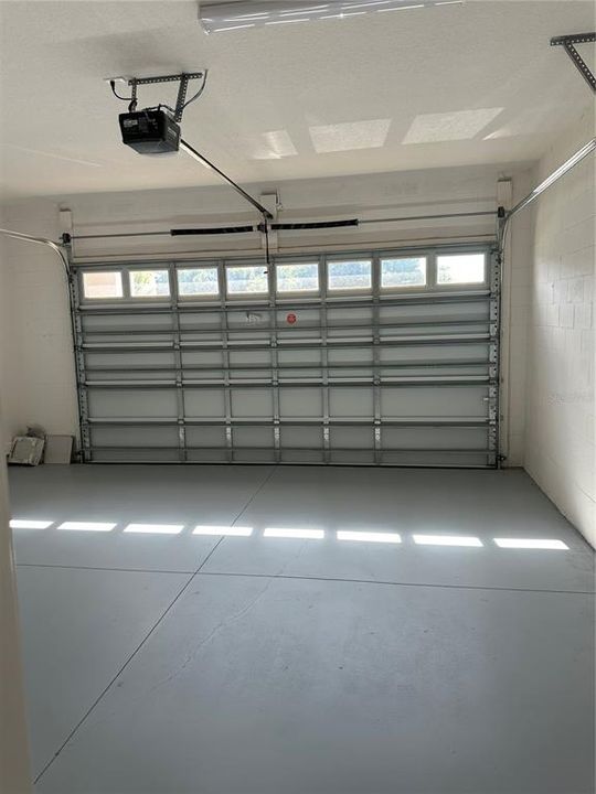 For Sale: $580,000 (5 beds, 3 baths, 2951 Square Feet)