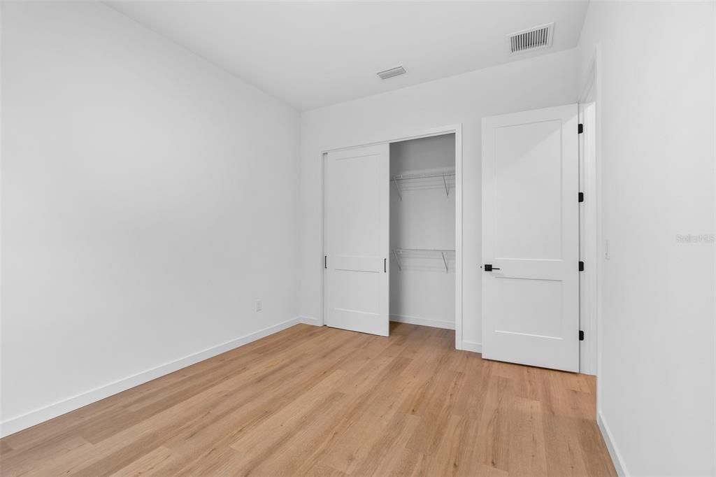 For Sale: $474,900 (4 beds, 2 baths, 1834 Square Feet)