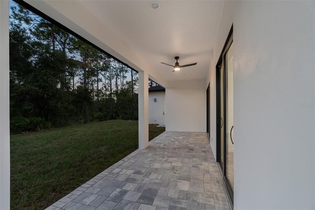 For Sale: $474,900 (4 beds, 2 baths, 1834 Square Feet)