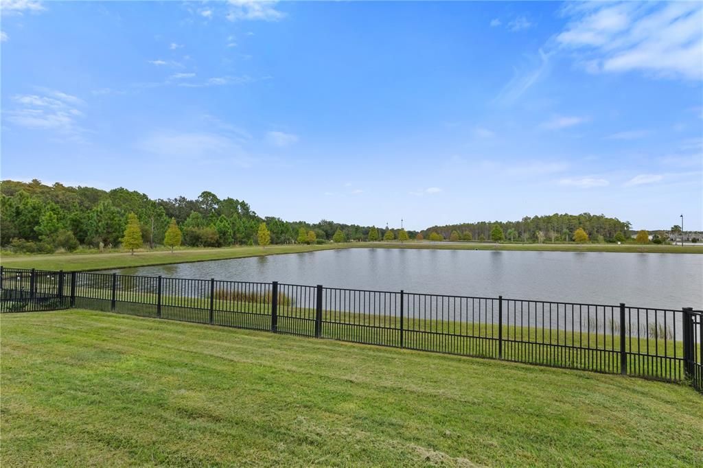 For Sale: $520,000 (4 beds, 2 baths, 2041 Square Feet)