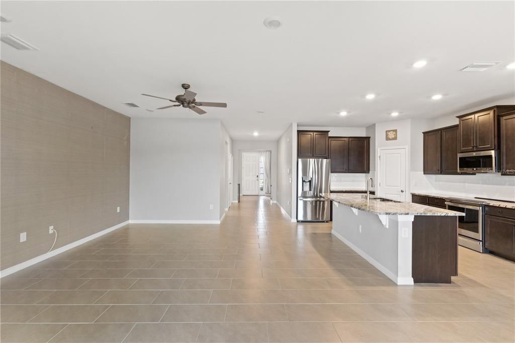 For Sale: $520,000 (4 beds, 2 baths, 2041 Square Feet)