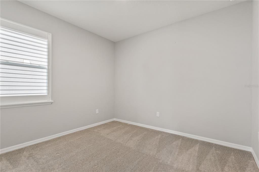 For Sale: $520,000 (4 beds, 2 baths, 2041 Square Feet)