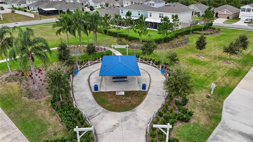 For Sale: $520,000 (4 beds, 2 baths, 2041 Square Feet)