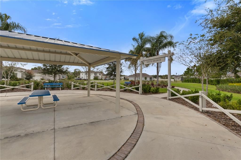 For Sale: $520,000 (4 beds, 2 baths, 2041 Square Feet)