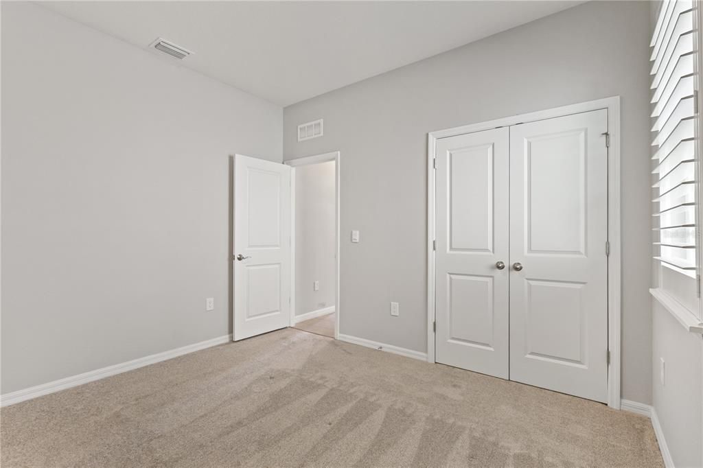 For Sale: $520,000 (4 beds, 2 baths, 2041 Square Feet)