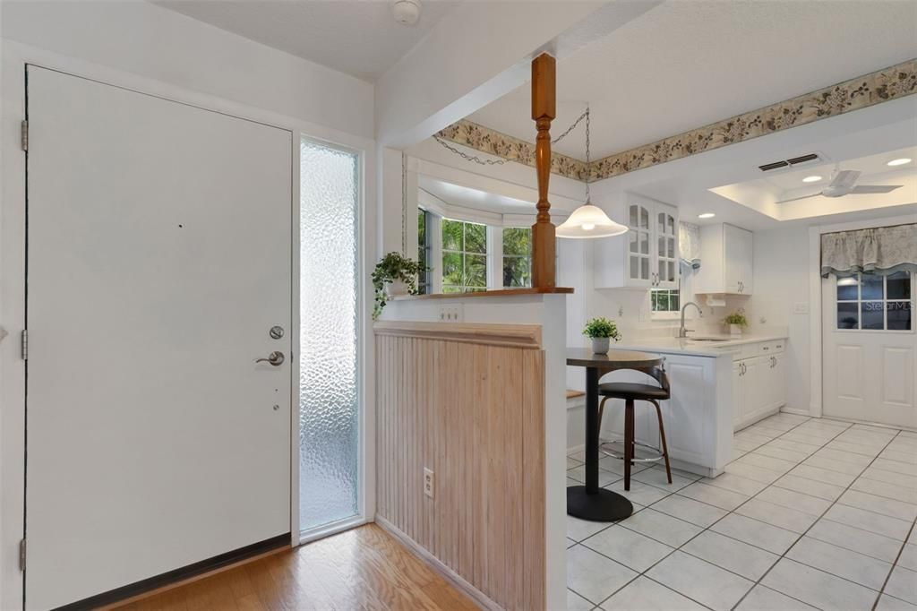 For Sale: $475,000 (2 beds, 2 baths, 1548 Square Feet)