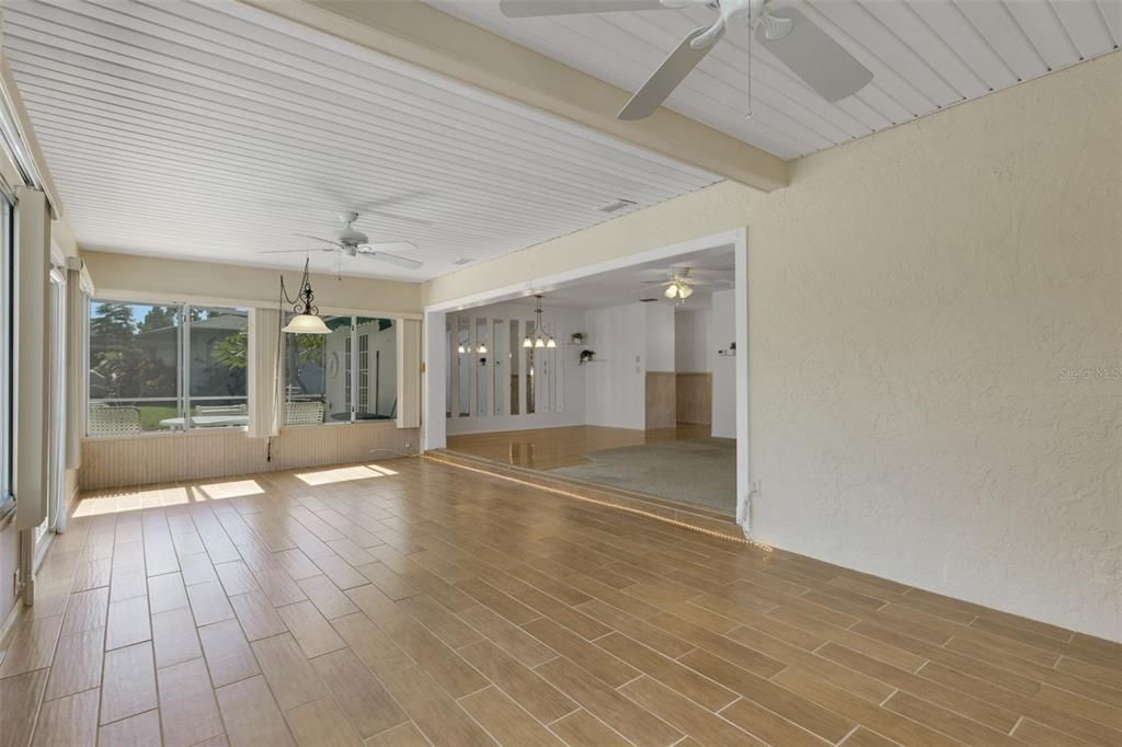 For Sale: $475,000 (2 beds, 2 baths, 1548 Square Feet)