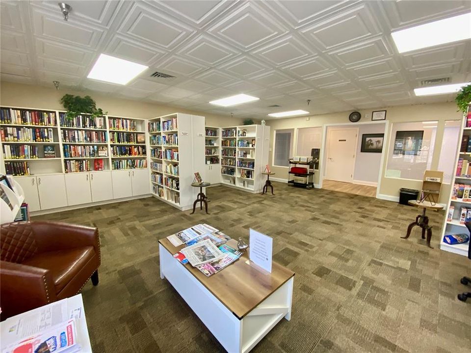 For Sale: $475,000 (2 beds, 2 baths, 1548 Square Feet)