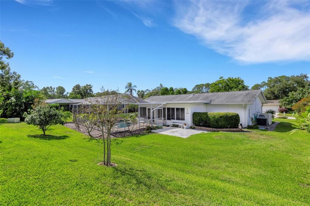 For Sale: $475,000 (2 beds, 2 baths, 1548 Square Feet)