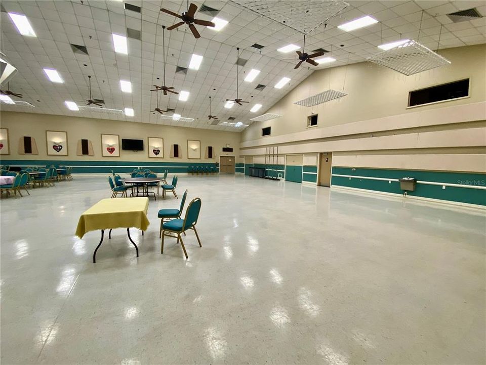 For Sale: $475,000 (2 beds, 2 baths, 1548 Square Feet)