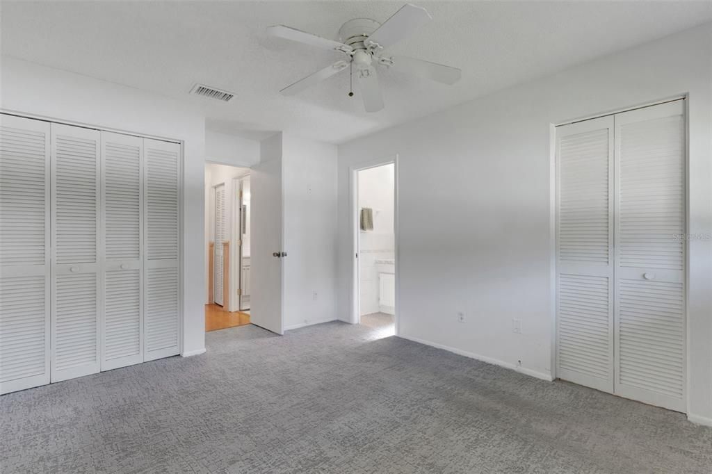 For Sale: $475,000 (2 beds, 2 baths, 1548 Square Feet)