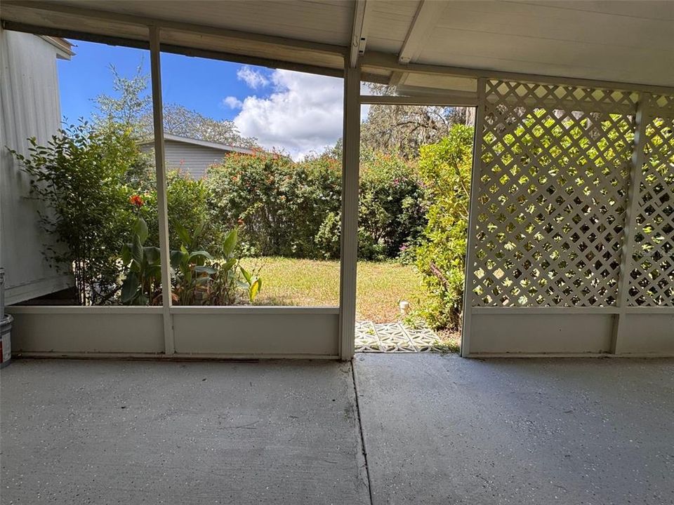 На продажу: $198,000 (2 спален, 2 ванн, 1152 Квадратных фут)