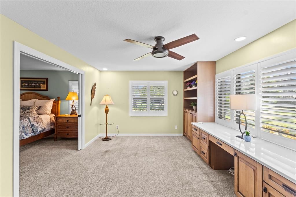 For Sale: $375,000 (2 beds, 2 baths, 2116 Square Feet)