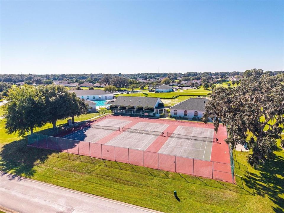 出租: $2,950 (3 贝兹, 2 浴室, 1704 平方英尺)