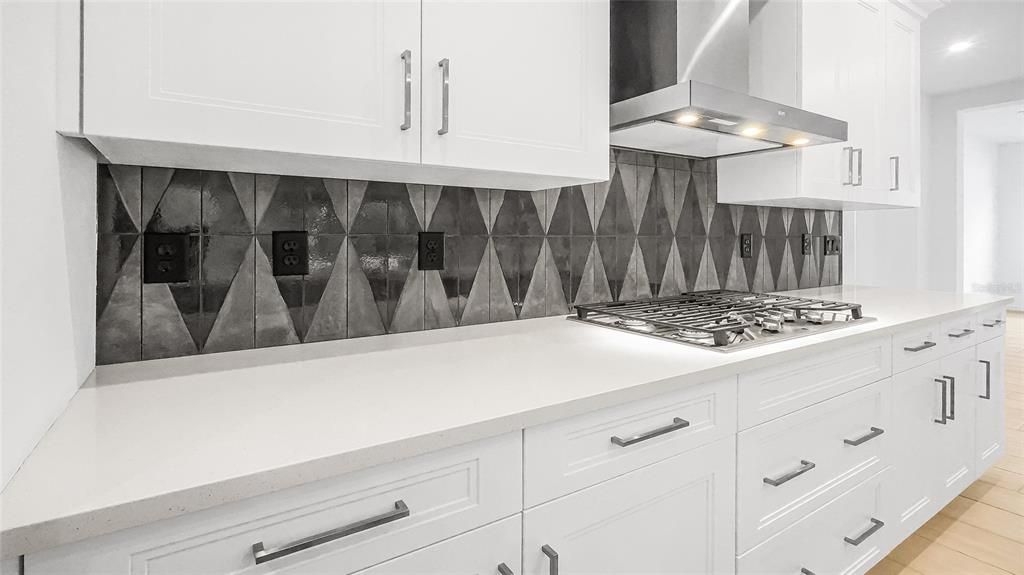 For Sale: $587,990 (3 beds, 3 baths, 2129 Square Feet)