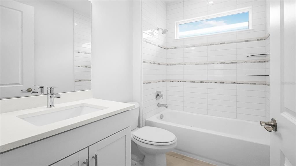 For Sale: $587,990 (3 beds, 3 baths, 2129 Square Feet)