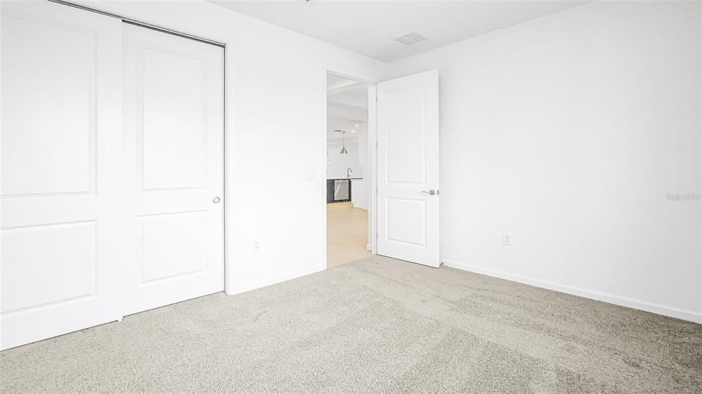 For Sale: $587,990 (3 beds, 3 baths, 2129 Square Feet)