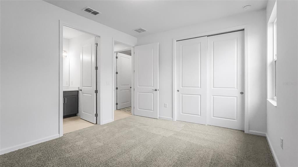 For Sale: $587,990 (3 beds, 3 baths, 2129 Square Feet)