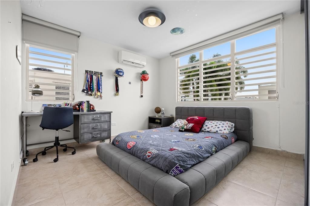 En Venta: $1,100,000 (4 camas, 4 baños, 0 Pies cuadrados)