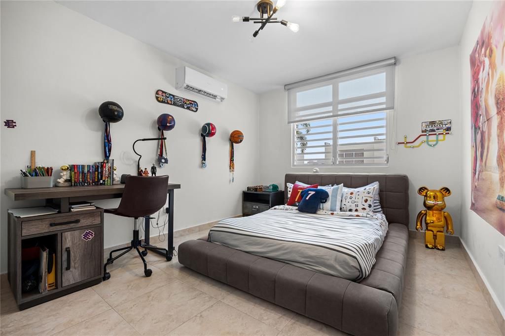 En Venta: $1,100,000 (4 camas, 4 baños, 0 Pies cuadrados)