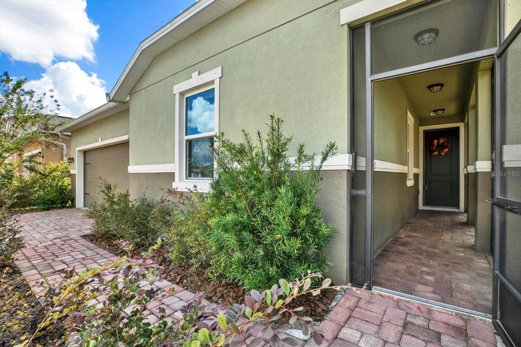 For Sale: $385,000 (4 beds, 2 baths, 2293 Square Feet)