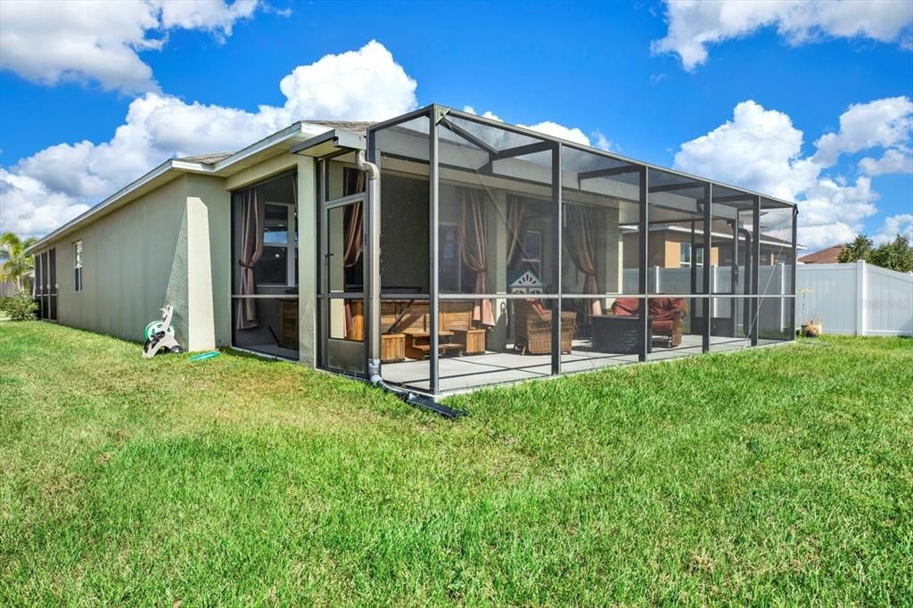 For Sale: $385,000 (4 beds, 2 baths, 2293 Square Feet)