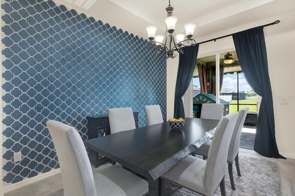 For Sale: $385,000 (4 beds, 2 baths, 2293 Square Feet)