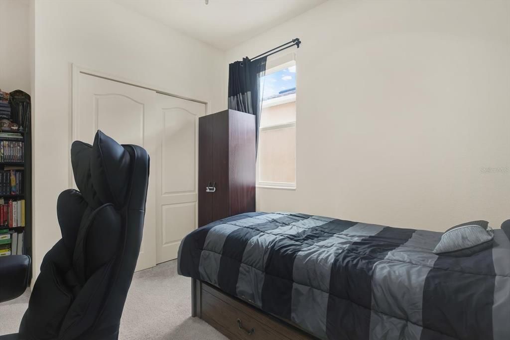 For Sale: $385,000 (4 beds, 2 baths, 2293 Square Feet)