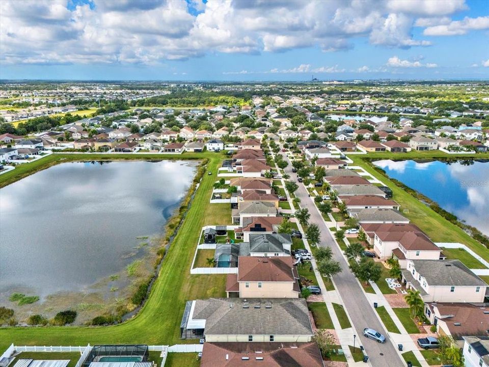 For Sale: $385,000 (4 beds, 2 baths, 2293 Square Feet)