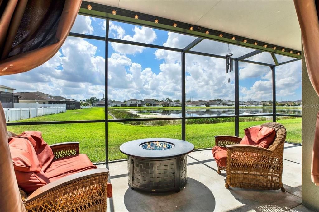 For Sale: $385,000 (4 beds, 2 baths, 2293 Square Feet)