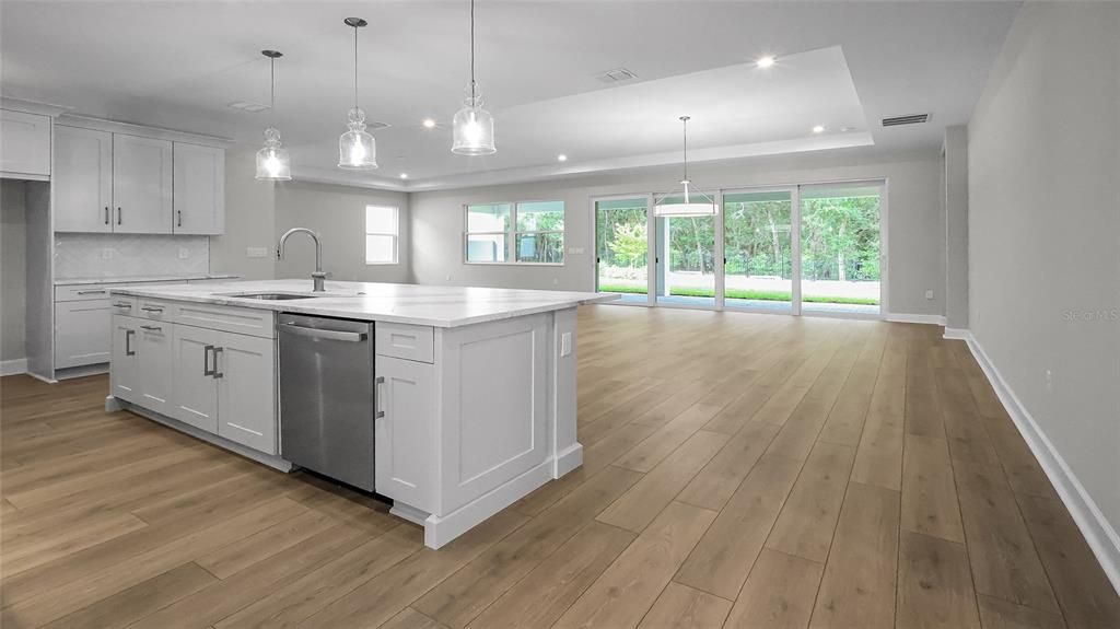 待售: $694,990 (3 贝兹, 3 浴室, 2490 平方英尺)