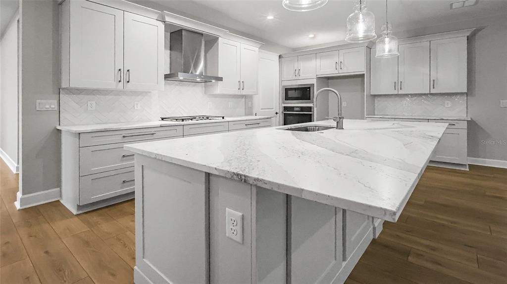 待售: $694,990 (3 贝兹, 3 浴室, 2490 平方英尺)