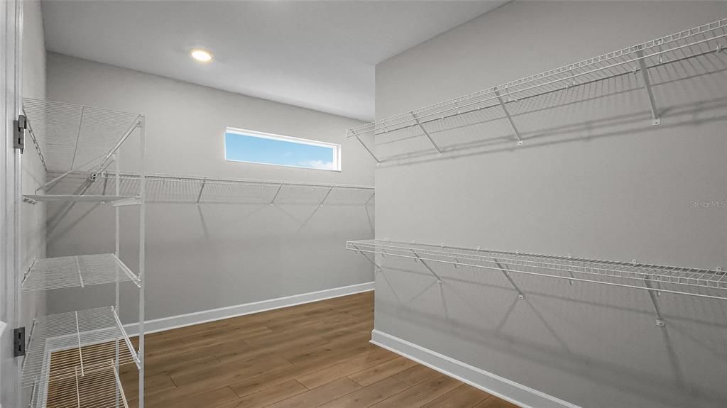 待售: $694,990 (3 贝兹, 3 浴室, 2490 平方英尺)