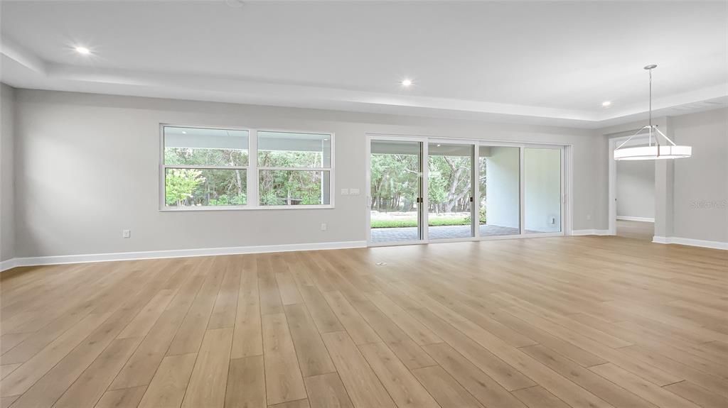 待售: $694,990 (3 贝兹, 3 浴室, 2490 平方英尺)