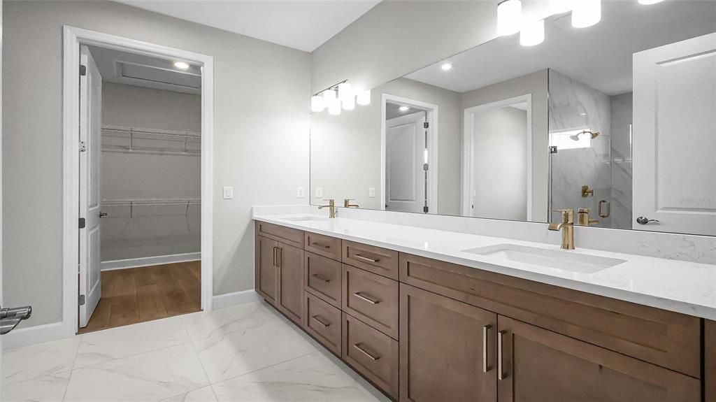 待售: $694,990 (3 贝兹, 3 浴室, 2490 平方英尺)