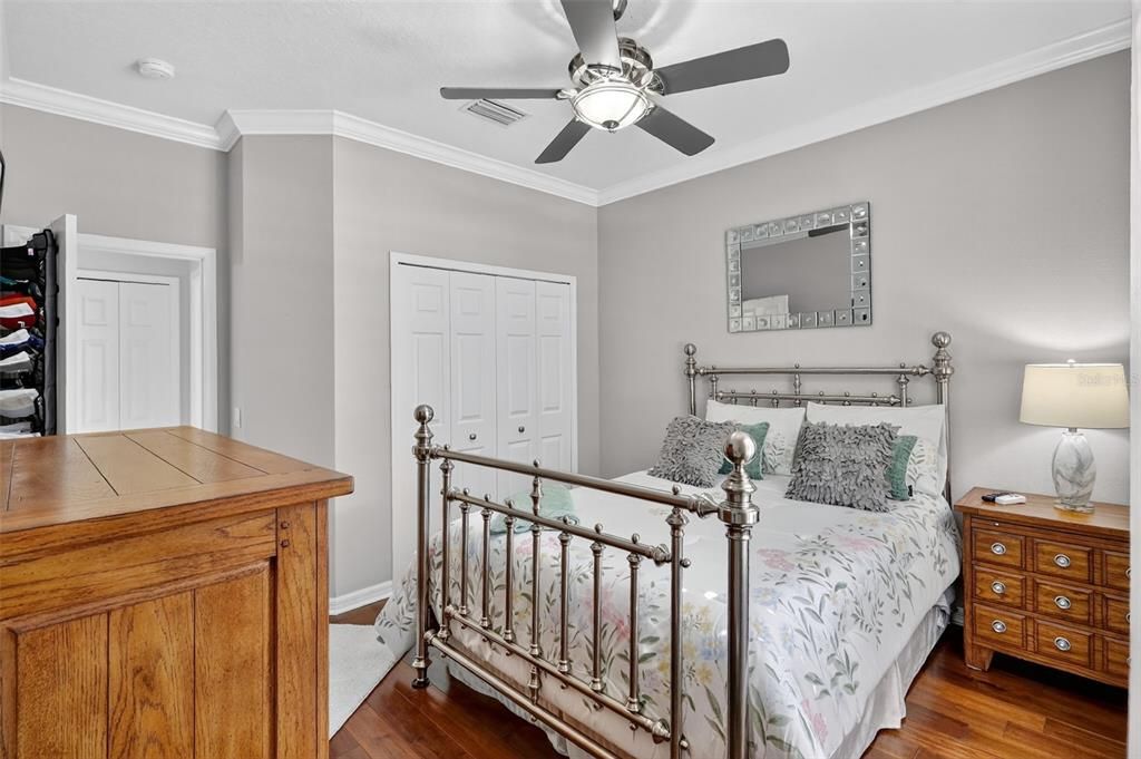 For Sale: $549,999 (3 beds, 3 baths, 2544 Square Feet)